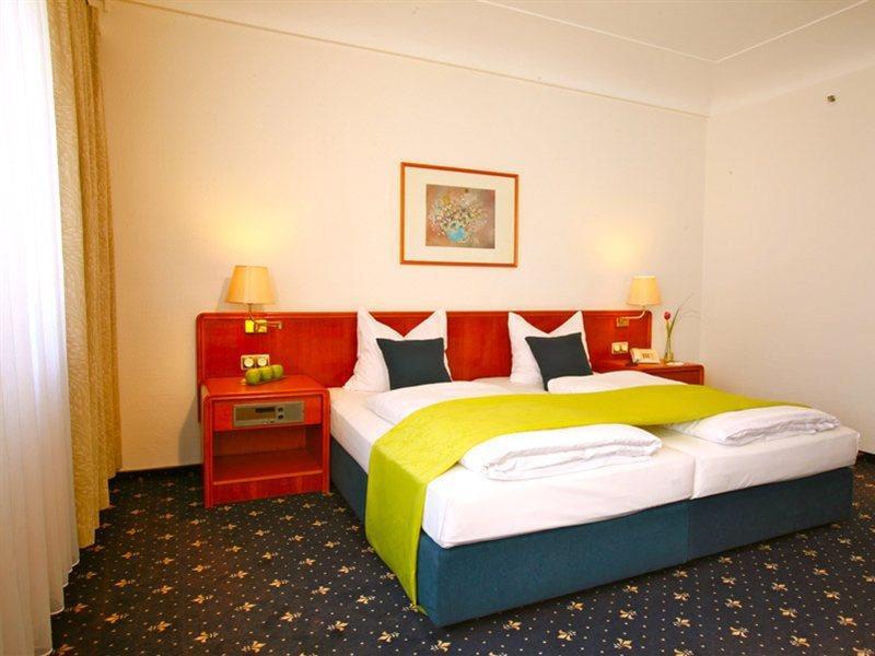 Hotel Excelsior - Central Station Frankfurt am Main Eksteriør bilde
